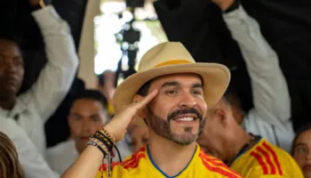 Abelardo de la Espriella zgjidhet president i Kolumbisë, “El Tigre” i mbështetur nga Trump