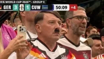 Adolf Hitler shfaqet në tribunat e Botërorit, tifoz gjerman: “Jam unë, por me fytyrë të manipuluar…”