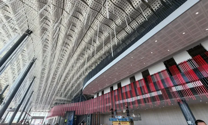 Aeroporti i Vlorës, biznesmeni Pacolli: Grupe kriminale kanë vjedhur e dëmtuar pronën private, SPAK të hetojë!