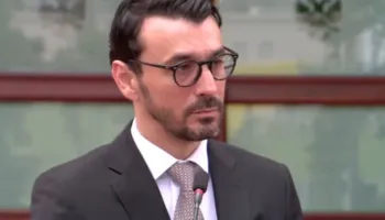 “Aeroporti i Vlorës do ndërtohet dhe do jetë operacional”, Karakaçi: 30 ditë afat kompanive të zgjidhin mosmarrëveshjet