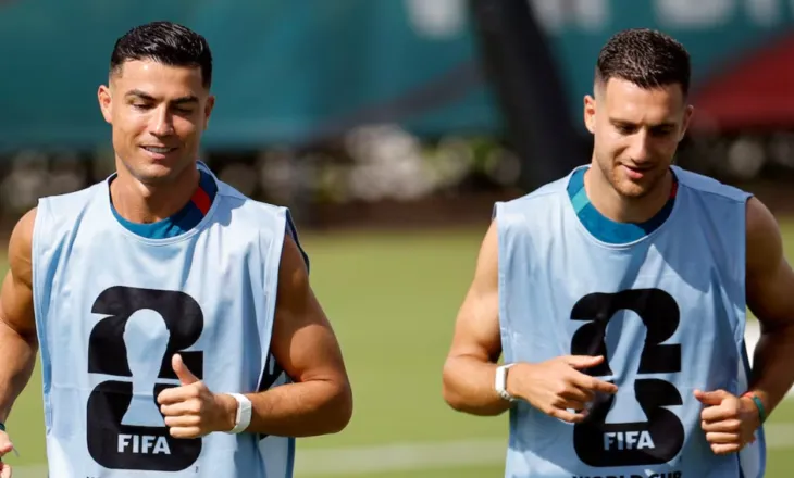 “Ai është mësuar me këtë gjë”, Dalot i del publikisht në mbrojtje Cristiano Ronaldos: Ka nga ata që nuk e duan Portugalinë