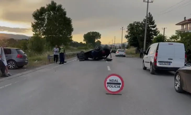 Aksident në aksin rrugor Maliq-Korçë, plagoset shoferi
