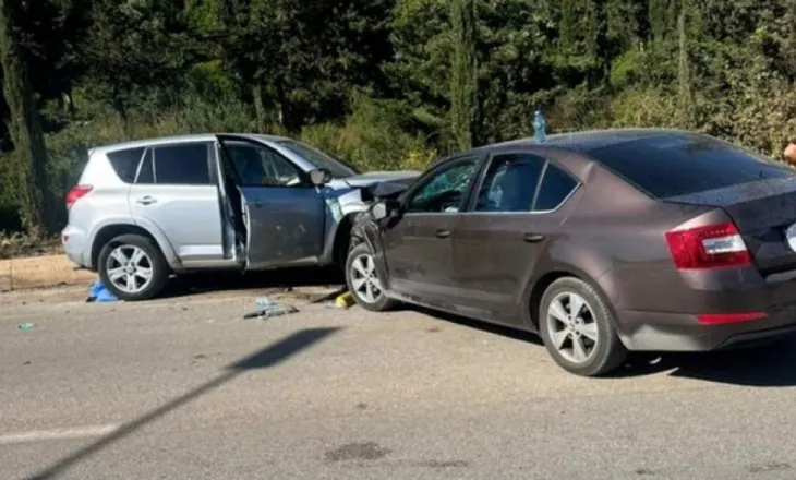 Aksident në Dhërmi/ Përplasen dy makina – 4 të plagosur dërgohen me urgjencë në Vlorë