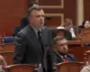 Aksidenti tragjik ne autistraden Tiranë-Durrës, ndërpritet seanca plenare me kërkesë të Taulant Ballës
