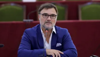 Alibeaj: Kush nuk ka mëkate të lidhura me Ramën dhe Berishën, të vijë te anija e re