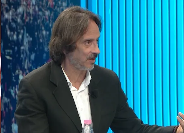 Andoni: Po bëhet një listë intelektualësh që do të thirren për drejtimin e protestës