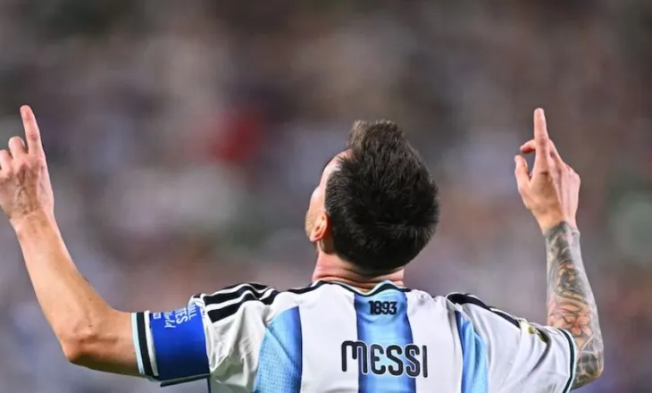 Argjentinë-Algjeri 3-0, Messi arrin rekordin e Miroslav Klose