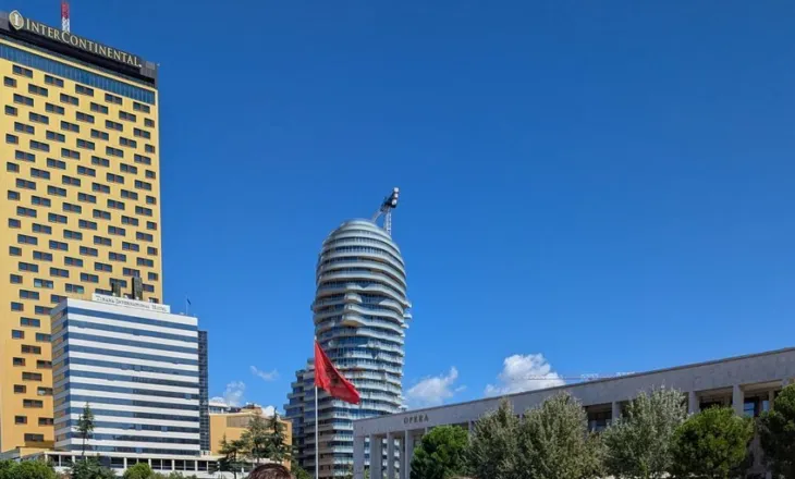 Arkitektët duhet të paguajnë për këtë