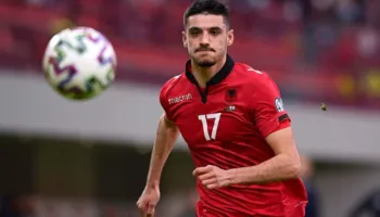 Armando Broja ‘katandiset’ për në Serie A/ Dy skuadra jo vip interesohen për yllin e dikurshëm