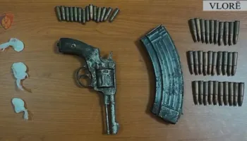 Armë, kokainë e kanabis, arrestohen dy persona në Vlorë