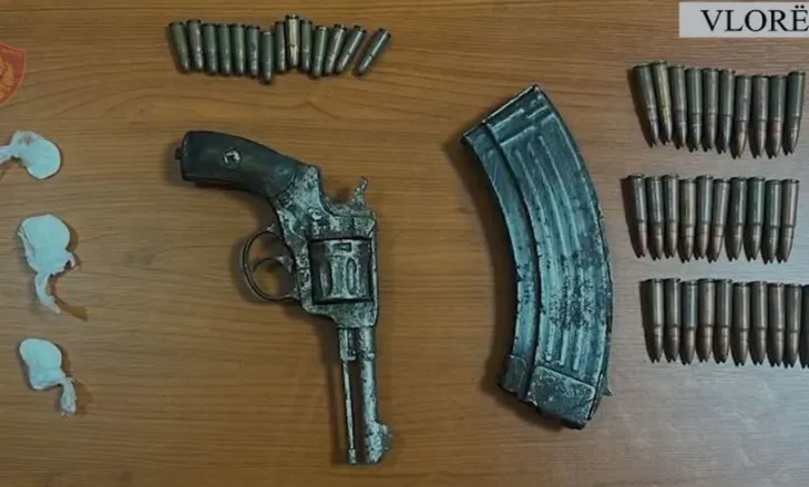 Armë, kokainë e kanabis, arrestohen dy persona në Vlorë