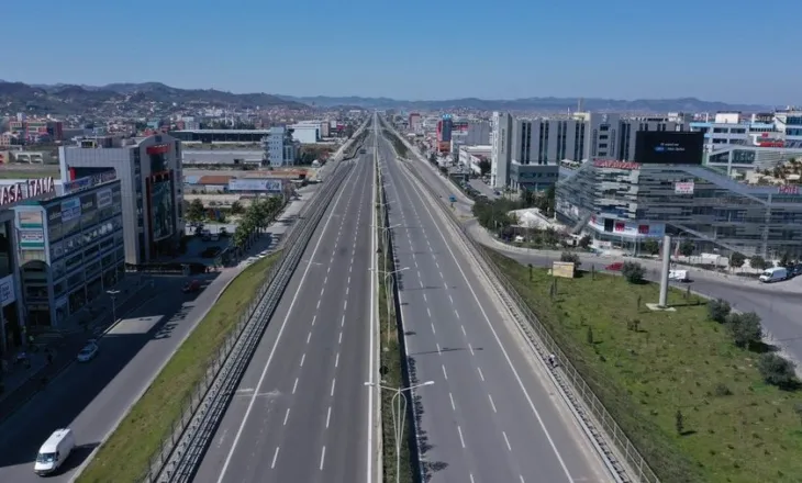 ARRSH hap procedurën për 6 mbikalime këmbësorësh në autostradën Tiranë–Durrës