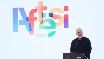 “Arsimi profesional sot është një zgjedhje reale për të rinjtë”, Rama: 63% e atyre që mbarojnë studimet punësohen