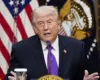 Artistët tërhiqen nga festivali për 250-vjetorin e Pavarësisë, Trump: Do bëj miting