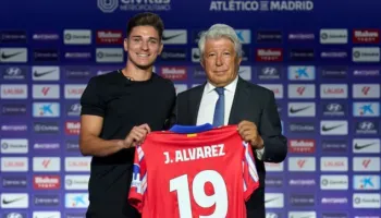 Atlético Madrid “mbyll derën” e largimit për Álvarez: Do të jetë lojtari ynë për shumë sezone