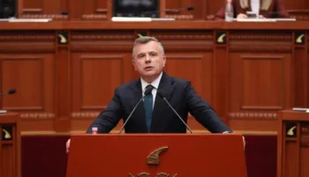 Balla i përgjigjet Belerit: Zvërneci është në Shqipëri, mos shtrembëro faktet dhe historinë