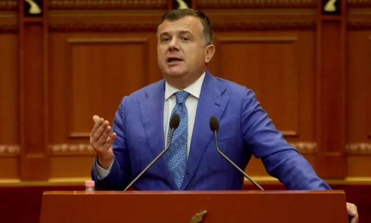 Balla në sulm ndaj demokratëve: Sali Berishën nuk e njohim si përfaqësues të protestës