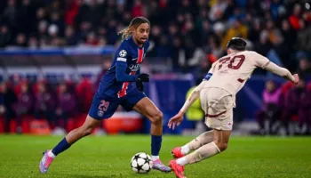 Barcelona e ka seriozisht për Barcola. Oferta e parë refuzohet direkt nga PSG, shumë larg asaj që pritet