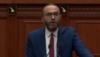 Bardhi: Rama e ka menduar dorëheqjen, por nuk e jep dot sepse është peng i sistemit që ka ngritur