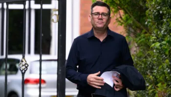 BBC: Andy Burnham mund të bëhet së shpejti kryeministri i Britanisë së Madhe