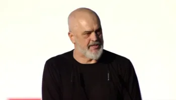 “Bëj durim se shqiptari e ka zakon që kundërshton para se të marrë vesh”, Rama citon Faik Konicën në 35-vjetorin e PS
