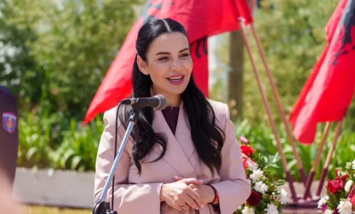 Belinda Balluku u kërkon “ushtarëve” të saj në institucione të nisin “spastrimet” nga tradhtarët, ja si po…