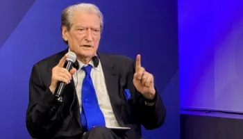 Berisha kërkon të identifikohet me protestat: Lëvizja është e pandalshme!