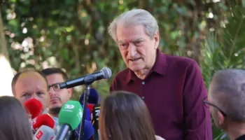 Berisha: Në Aruba ishte edhe ‘Rama i gjatë’! Pse i fshehin emrat? Ky është një krim i vërtetë!
