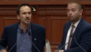 Bido e akuzon: Fëmijë oligarku, ke zaptuar oborrin e shkollës ‘Koto Hoxhi’-Muçi: Nëse ka shkelje, denonco!