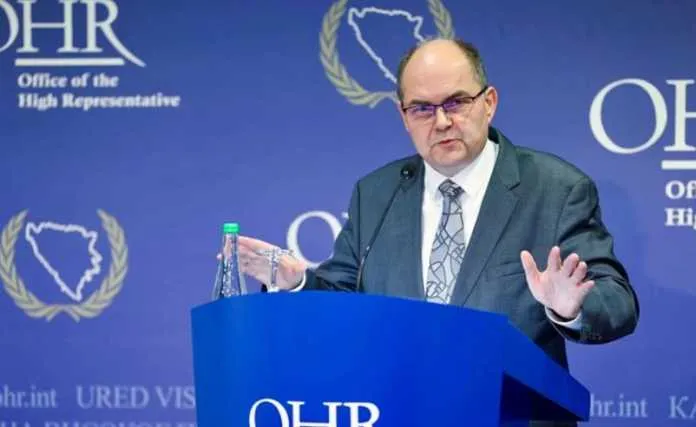 Bosnja zgjedh pasardhësin e Christian Schmidt, organi i paqes mblidhet mes tensioneve politike