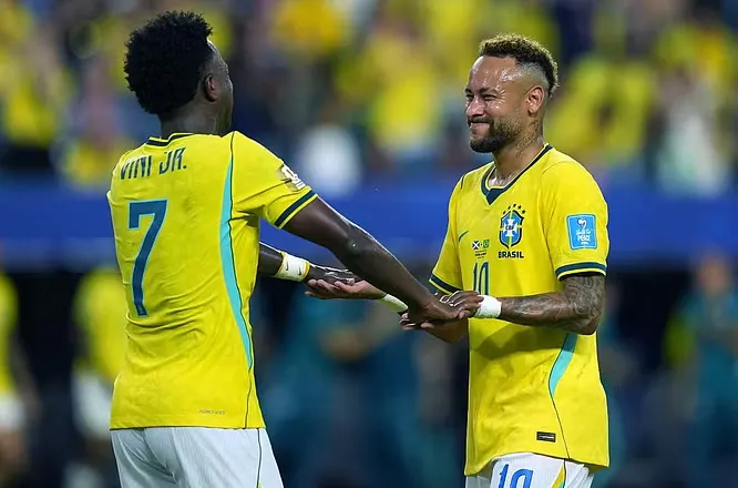 “Brazili mund ta fitojë Botërorin nëse qëndron i bashkuar, Vinicius është ylli ynë në këtë Botëror”