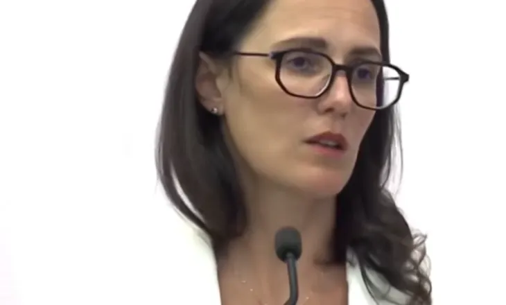 ‘Brenda vitit do të miratojmë ligjin për investimet”! Ministrja Ibrahimaj: Puna në Sazan ka nisur, Zvërneci ende pa projekt