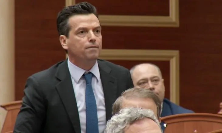 Byroja e Kuvendit lë në fuqi përjashtimin e Shehajt me 30 ditë pas sherrit me ministrin Malaj