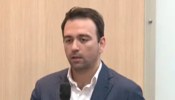 Çakalli :Po shkatërrohet arsimi, edhe akademikët t’i bashkohen protestës