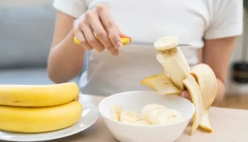 Çfarë i ndodh trurit kur hani banane – shkencëtarët kanë një përgjigje interesante