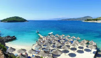 “Daily Express”: Shqipëria, surpriza turistike që po rivalizon destinacionet e njohura mesdhetare