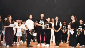 “Dance OFF 2026” kthen Rrogozhinën në skenën e madhe të kërcimit rinor