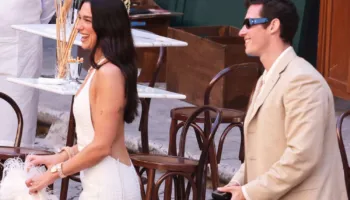 Dasma e vitit! Dua Lipa dhe Callum Turner mbledhin yjet e Hollivudit në Siçili