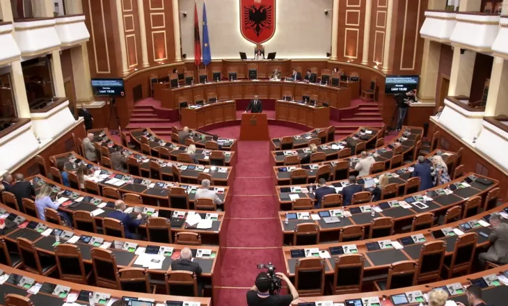 Debat në Parlament për “Zvërnecin”, Berisha: Rama anti miting kundër qytetarëve. PS: Investimi do bëhet!