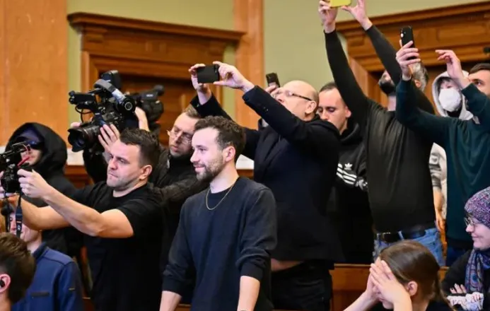 Dënohet me 7 vite burg nënkryetari i partisë liberale Yabloko që kundërshtoi luftën në Ukrainë
