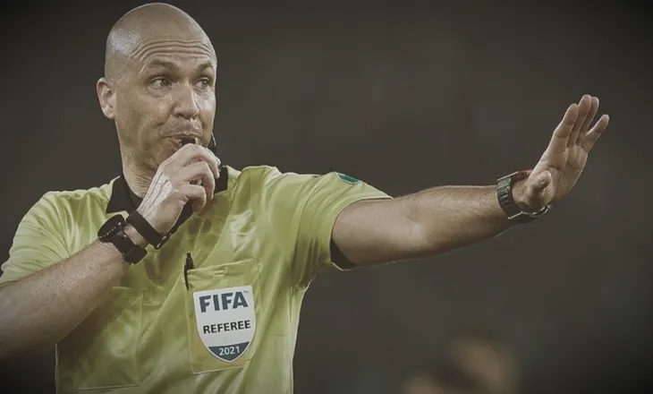 Deri në 100 mijë dollarë/ FIFA shpërblen arbitrat, bonuse për ndeshjet me rëndësi