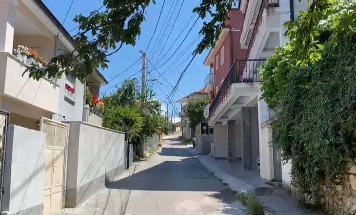 Detaje nga ngjarja në Pogradec/ 30-vjeçari e qëlloi bashkëshorten në krah dhe bark, shoqërohet nga policia