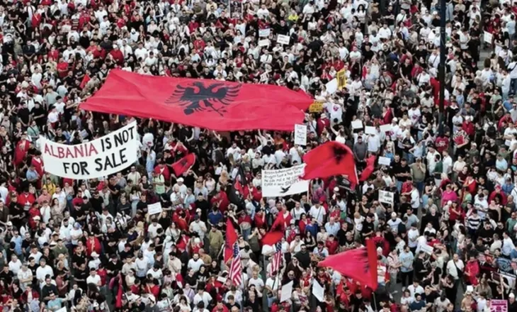 Dita e 20-të e protestës në Tiranë: Nesër vjen mërgata