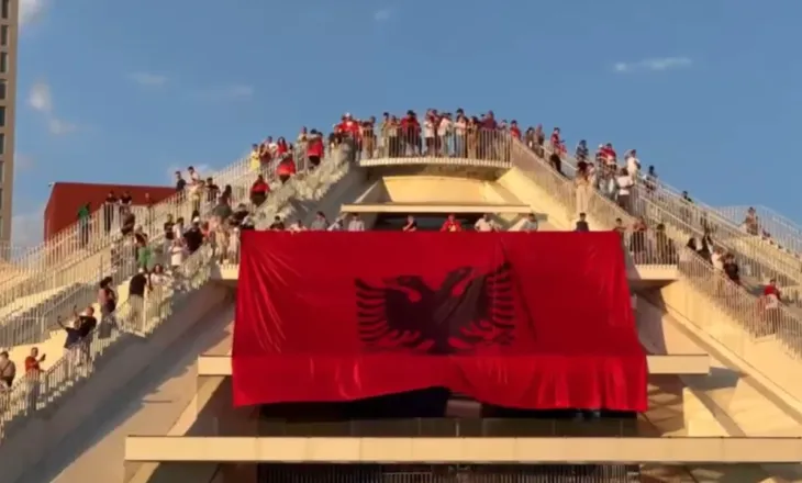 Dita e 21-të e tubimit/ Protestuesit afat Ramës deri të dielën për dorëheqje
