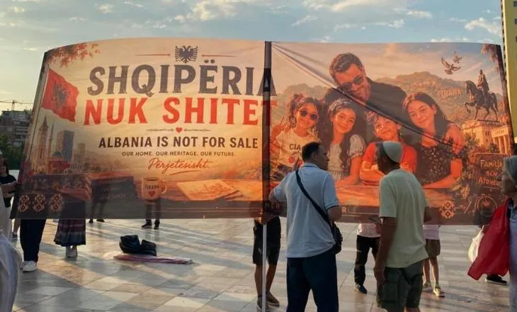 Dita e 27, nis protesta e qytetarëve