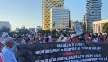 Dita e 30-të e protestës, nis grumbullimi i qytetarëve