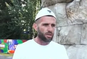 “Do jetë momenti i fundit, që do e marrë vesh kur të jemi këtu”/ I riu i bashkohet protestës: T’i japim mesazh Ramës