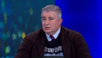 “Dorëheqje e pa negociueshme e Ramës”/ “Protesta vrau frikën!”, Nurellari: “Arma” më e fortë e tubimeve, qytetaria!