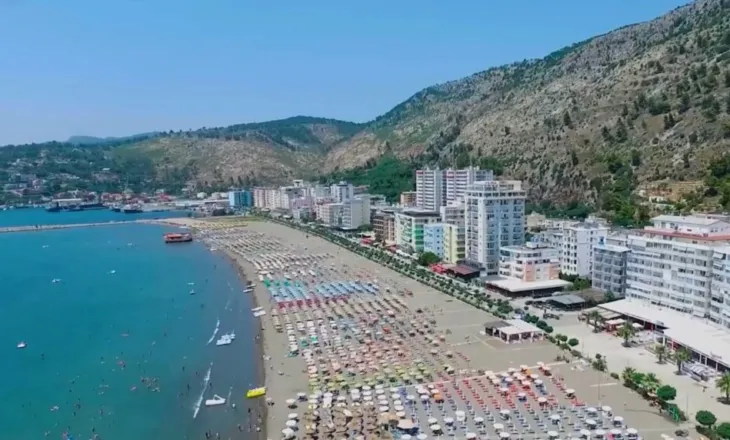 Drejt plazhit të Shëngjinit pas zgjedhjeve! Qytetarë të shumtë nga Kosova mbushin bregdetin