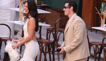 Dua Lipa dhe Callum Turner kurorëzojnë dashurinë në Siçili, nis festa madhështore e dasmës (PAMJET)